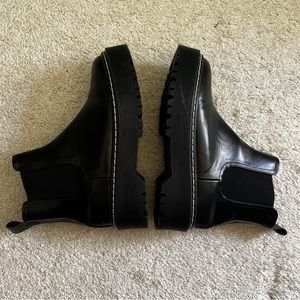Platform Chelsea Boots Perfect for Fall!